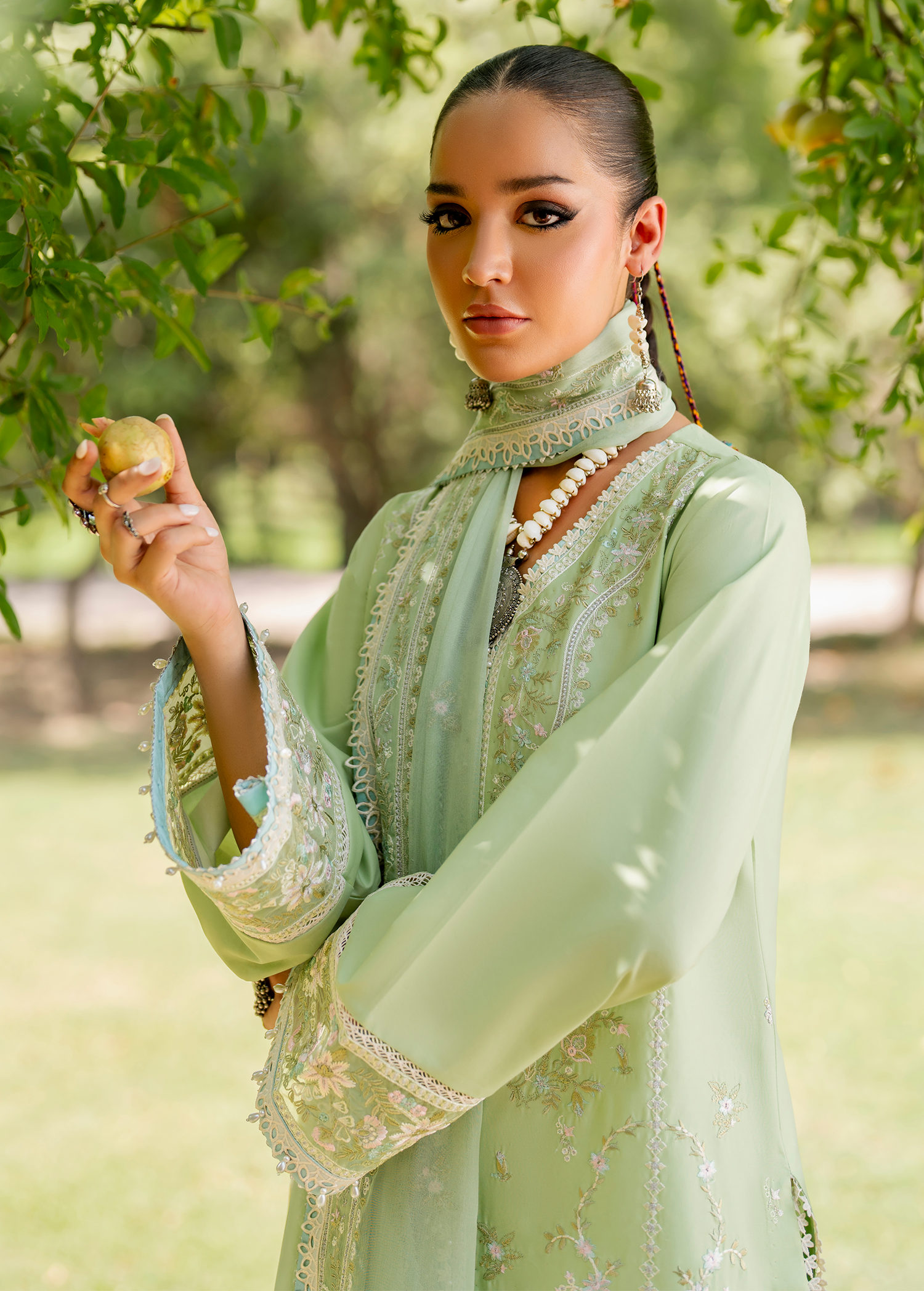 LIORA - UNSTITCHED SIFA