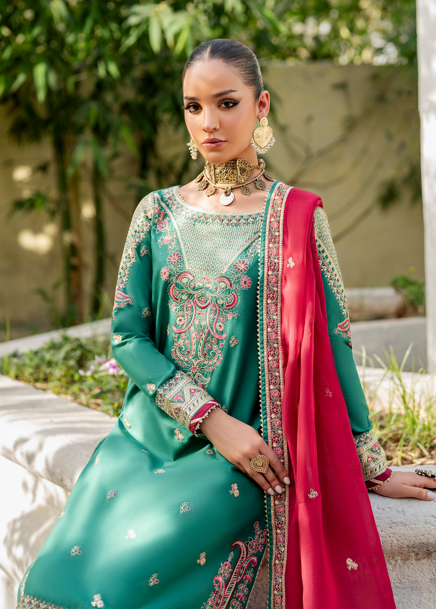 ROSELYN - UNSTITCHED SIFA