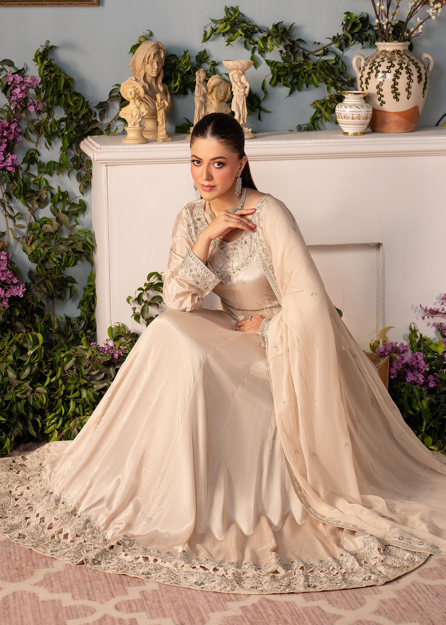 Maahi-e-Noor