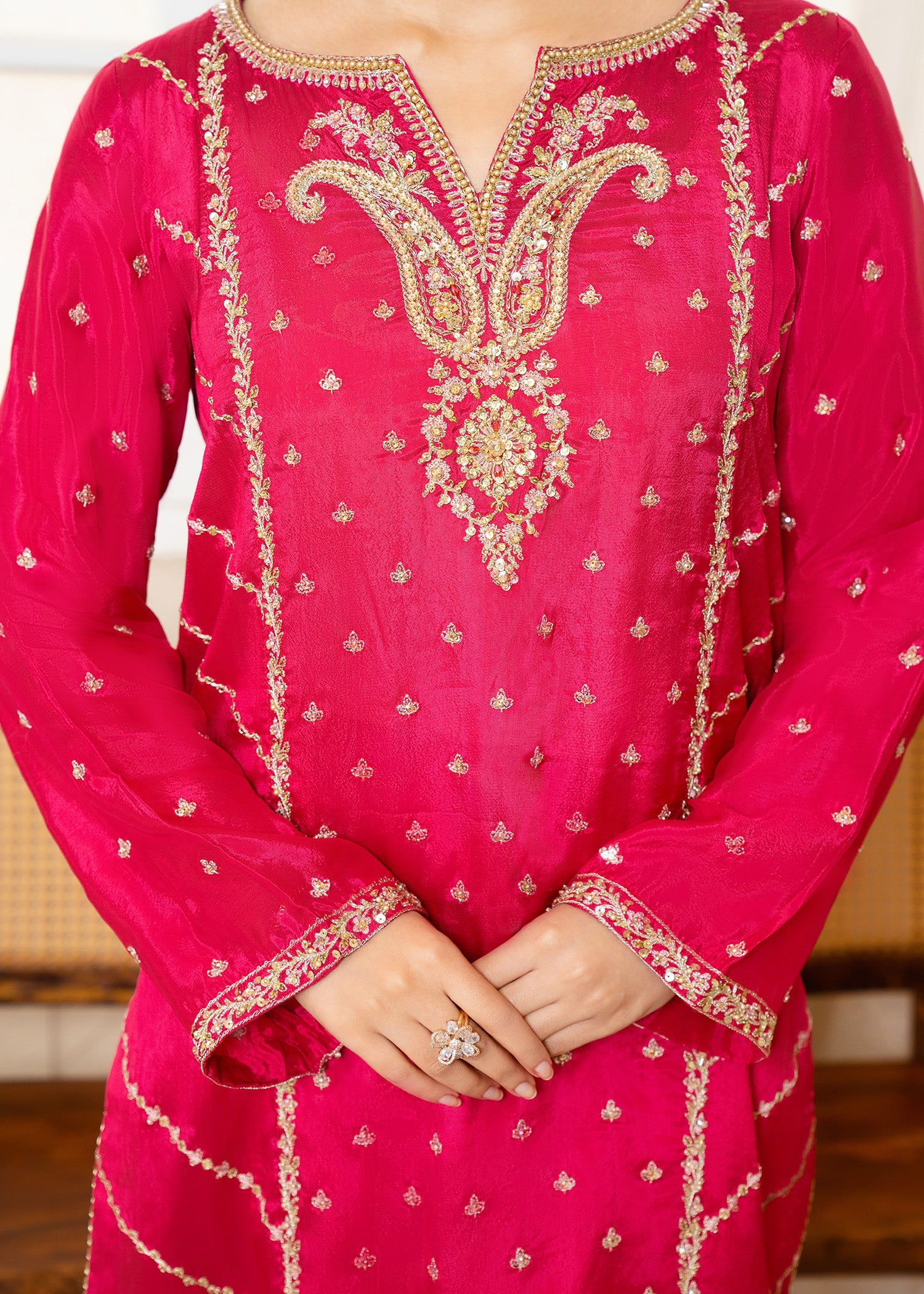 SFP-V5-10 (Dark pink) SIFA