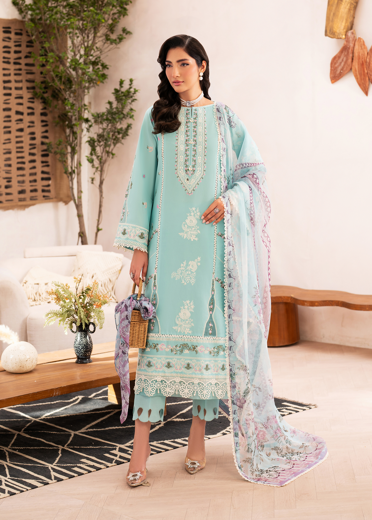 Nisa - Unstitched